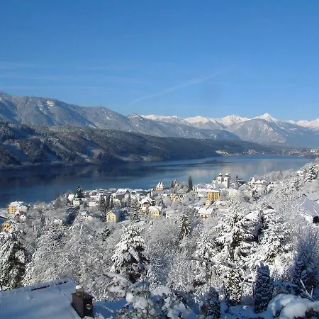 1Schoenes Ferienhaus Im Sonnigen Kaernten Döbriach Exteriér fotografie
