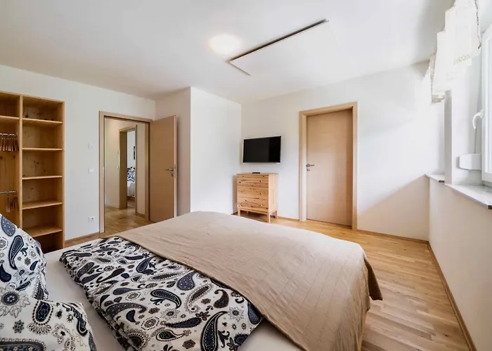 1Schoenes Ferienhaus Im Sonnigen Kaernten