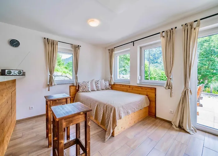 1Schoenes Ferienhaus Im Sonnigen Kaernten